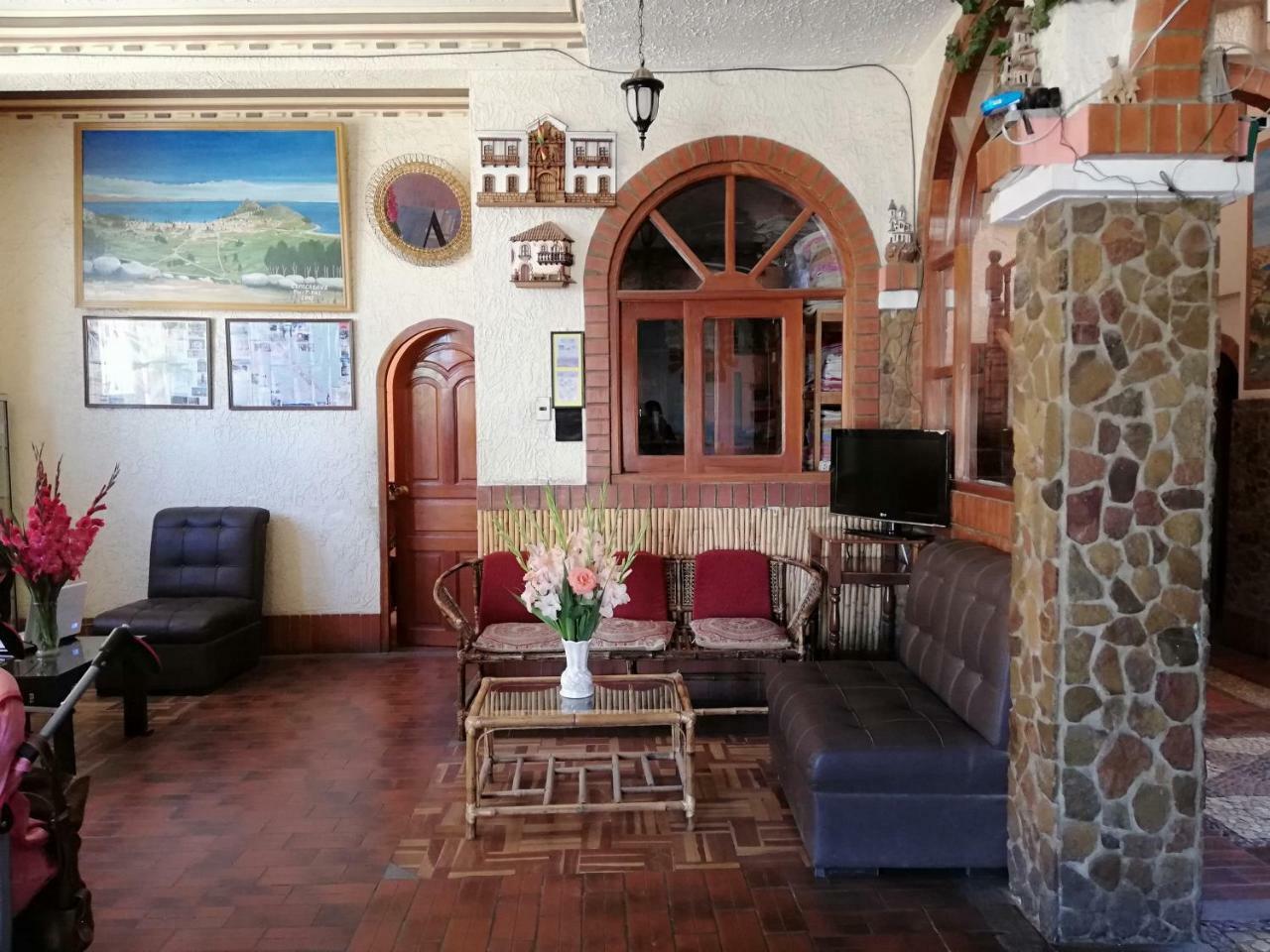 Hotel Las Kantutas Копакабана Экстерьер фото