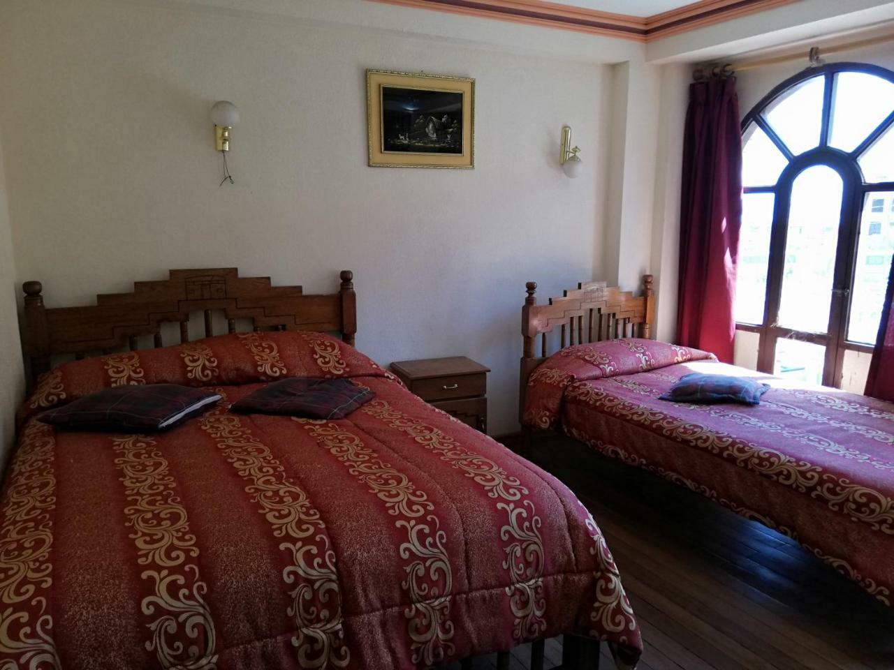 Hotel Las Kantutas Копакабана Экстерьер фото